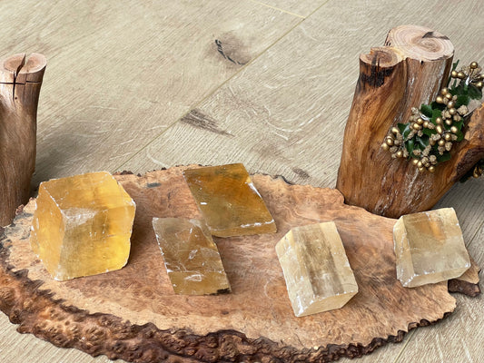 Honey calcite raw cubes