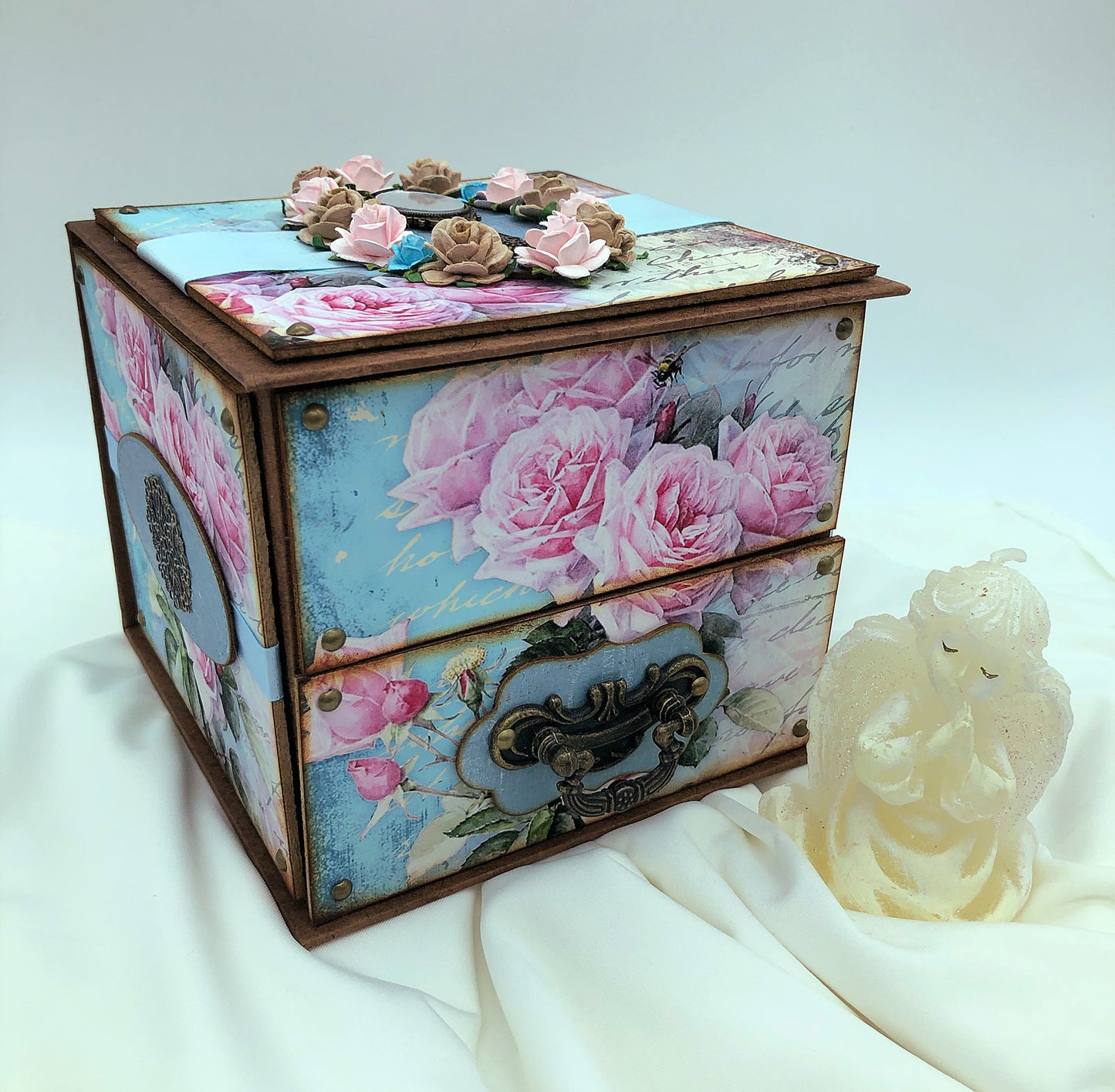 Shabby rose pink and teal jewellery box