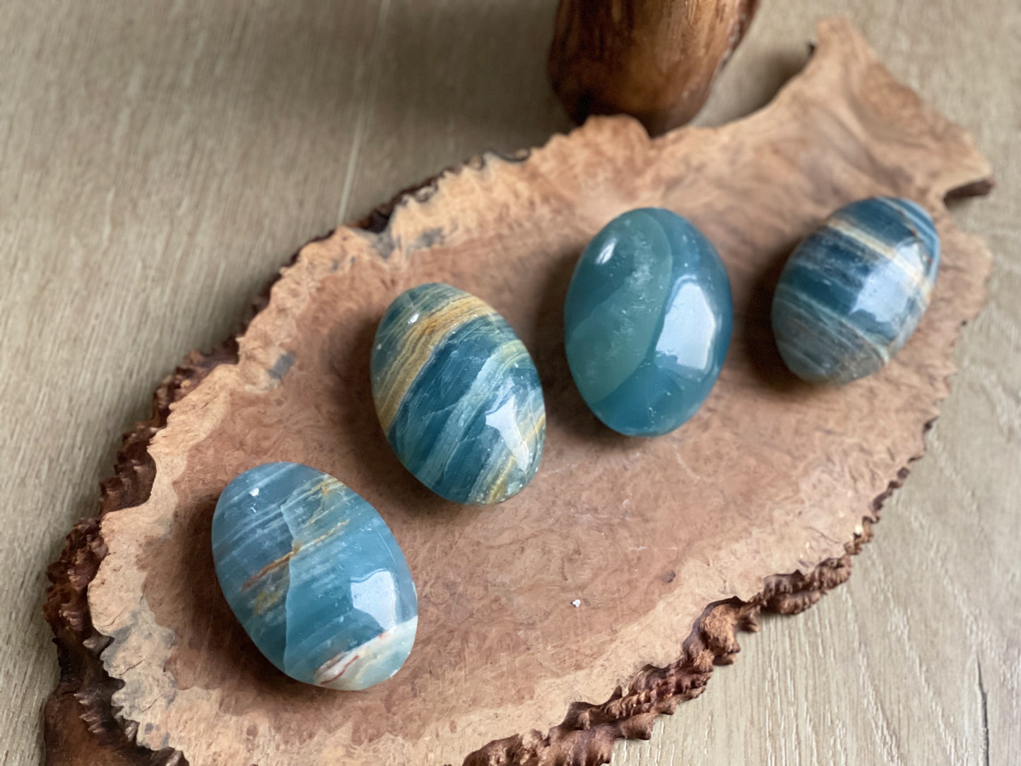 Blue onyx palmstones | Intuitively chosen