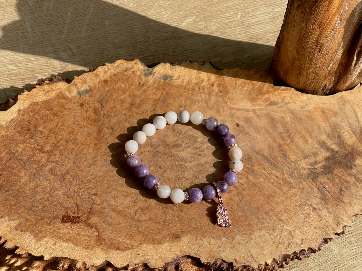 Lepidolite and white agate feather bracelet