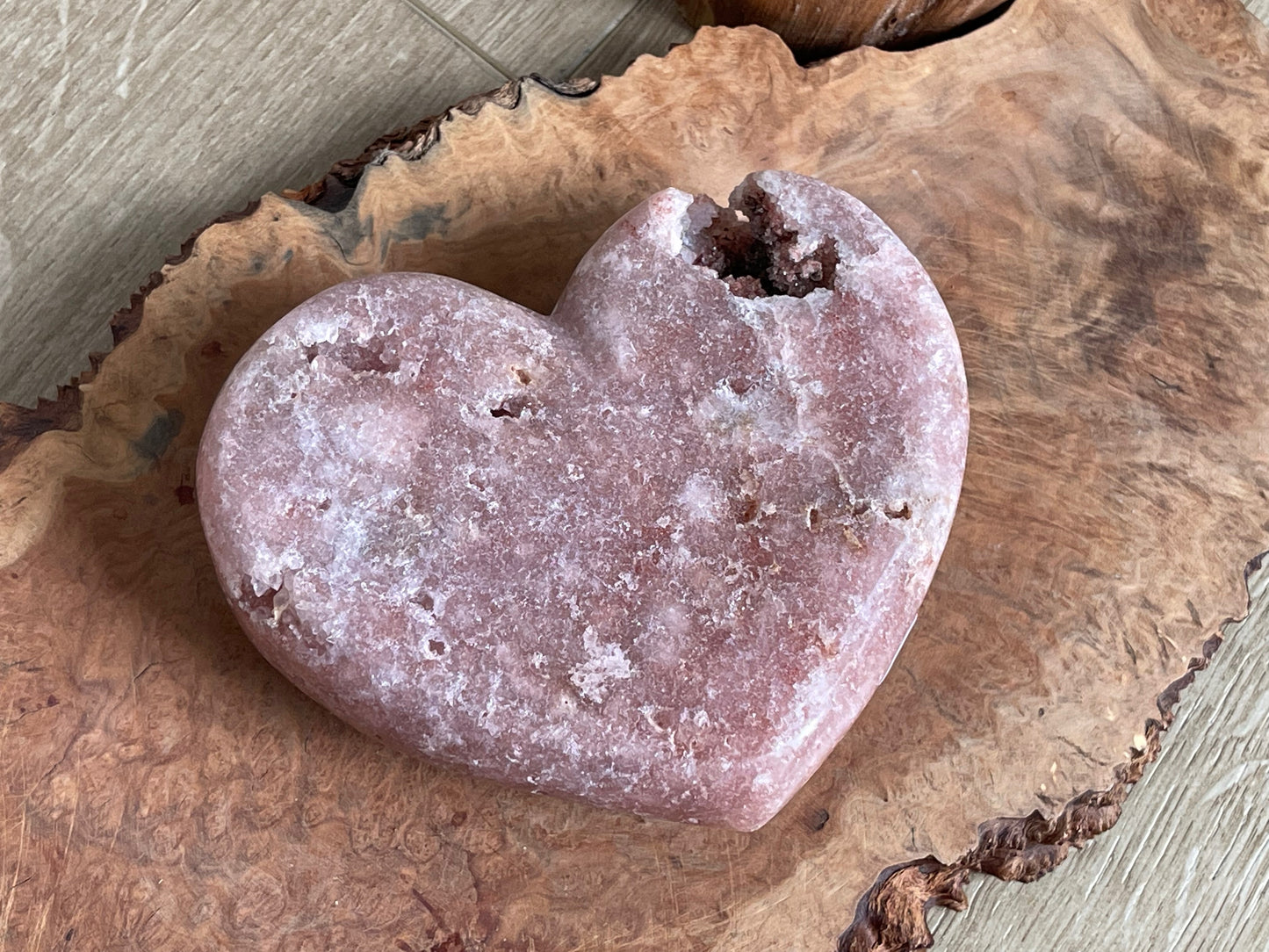 Pink amethyst druzy heart PB79